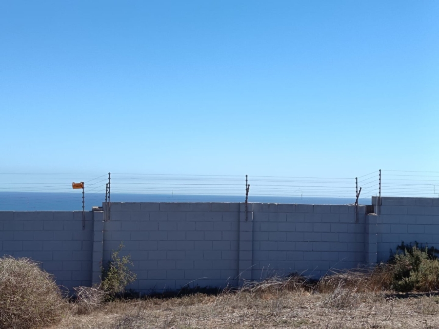 Commercial Property for Sale in Hoogland Western Cape